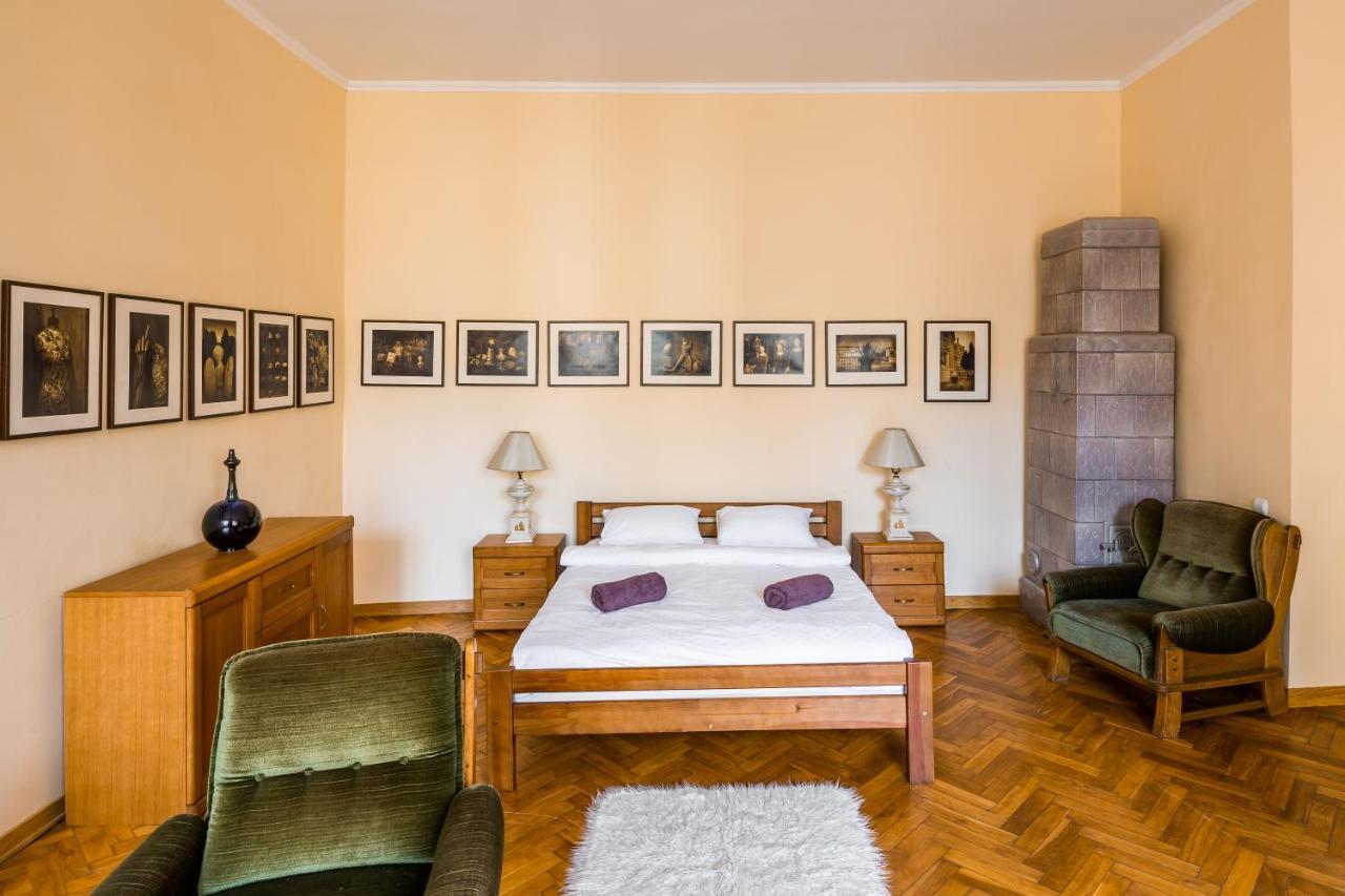 Romari Ставропігійська Lviv Exterior foto